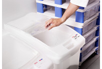 Behälter auf Rollen mit Schiebedeckel