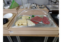 Abdeckhaube mit Öffnung